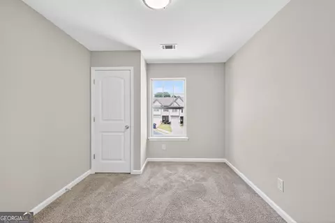 Bedroom - 1734 Snapping Ct, Winder, GA 30680 photo 4 of 5