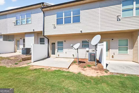 Exterior - 1734 Snapping Ct, Winder, GA 30680 photo 3 of 6
