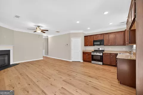 Living - 1734 Snapping Ct, Winder, GA 30680 photo 5 of 5