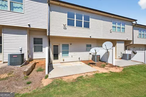 Exterior - 1734 Snapping Ct, Winder, GA 30680 photo 2 of 6