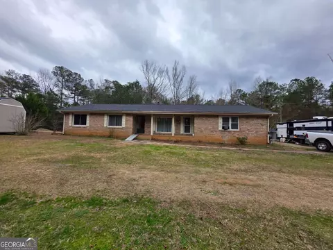 407 Earl North Rd, Newnan, GA 30263