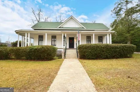 124 Creighton St, Eastman, GA 31023
