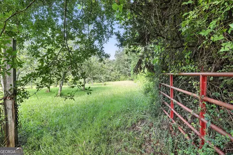 1592 Black Mountain Rd, Toccoa, GA 30577 photo 2