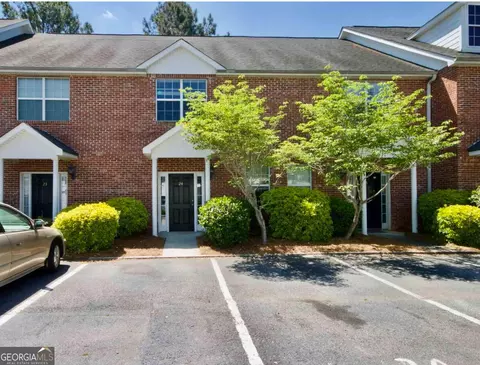 24 Intown Pl, Fayetteville, GA 30214