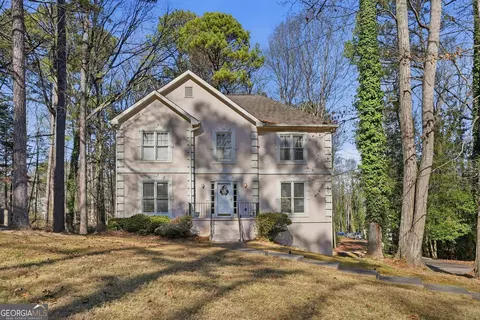 2940 Summit Dr, Jonesboro, GA 30236