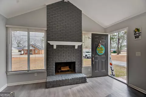 Entry Way - 107 N Barnard Ave, Lagrange, GA 30241 photo 1 of 3
