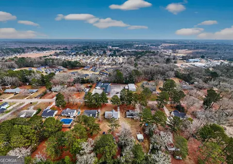 View/Area - 107 N Barnard Ave, Lagrange, GA 30241 photo 4 of 5