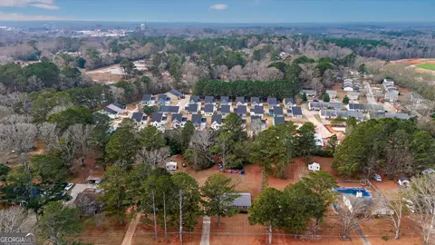 View/Area - 107 N Barnard Ave, Lagrange, GA 30241 photo 2 of 5