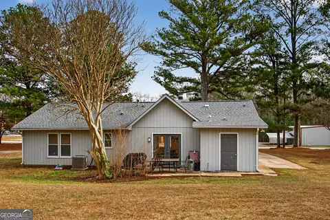 Exterior - 107 N Barnard Ave, Lagrange, GA 30241 photo 4 of 6