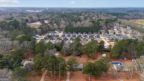 View/Area - 107 N Barnard Ave, Lagrange, GA 30241 photo 1 of 5