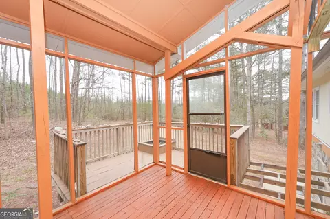 Exterior - 207 N View Pointe Dr, Lagrange, GA 30241 photo 10 of 11