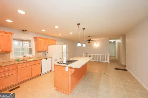 Other - 207 N View Pointe Dr, Lagrange, GA 30241 photo 6 of 17