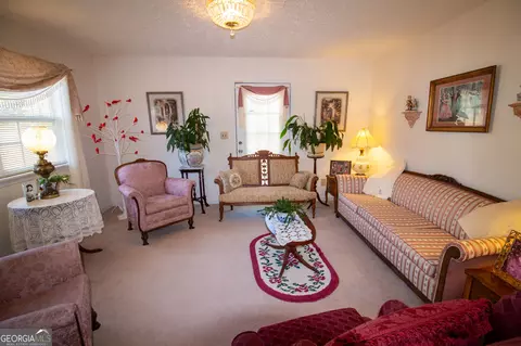 Living - 106 Jandale Dr, Lagrange, GA 30241 photo 3 of 3