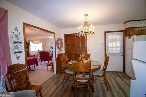 Dining - 106 Jandale Dr, Lagrange, GA 30241 photo 1 of 3