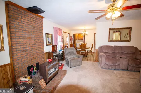Living - 106 Jandale Dr, Lagrange, GA 30241 photo 2 of 3