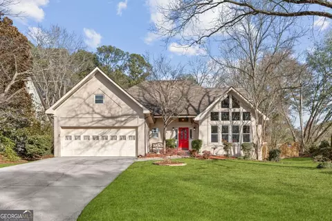 2690 Hill Gate Ct, Snellville, GA 30039