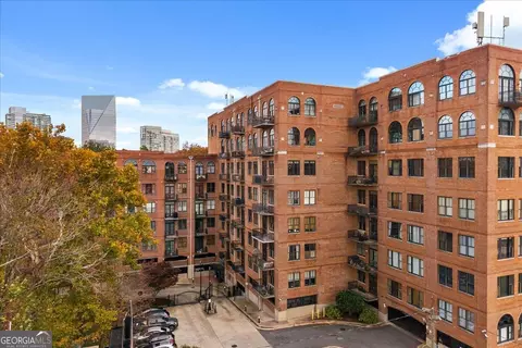 3235 Roswell Rd NE #609, Atlanta, GA 30305