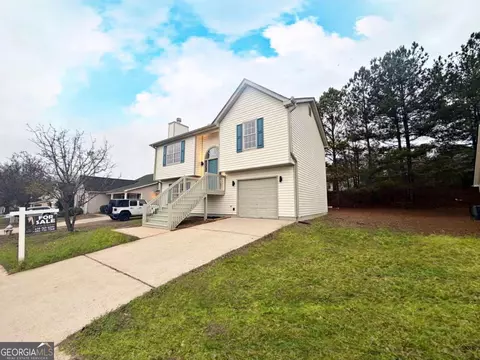 7027 Biscayne Blvd, Rex, GA 30273