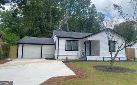 700 Appleton Dr SE, Marietta, GA 30008