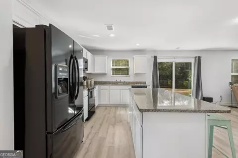 Kitchen - 39 Easy St, Guyton, GA 31312 photo 1 of 7
