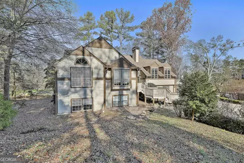 200 Valley Brook Dr, Newnan, GA 30265