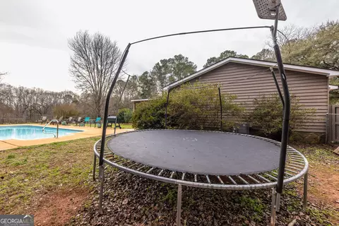 Exterior - 202 Daniel Rd, Thomaston, GA 30286 photo 3 of 22