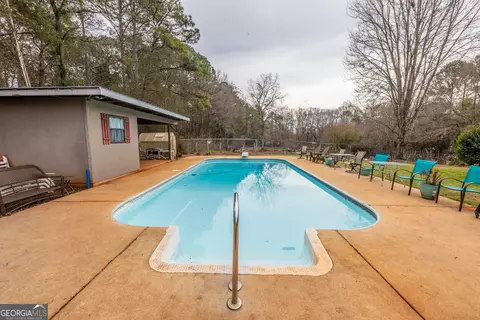 Exterior - 202 Daniel Rd, Thomaston, GA 30286 photo 5 of 22