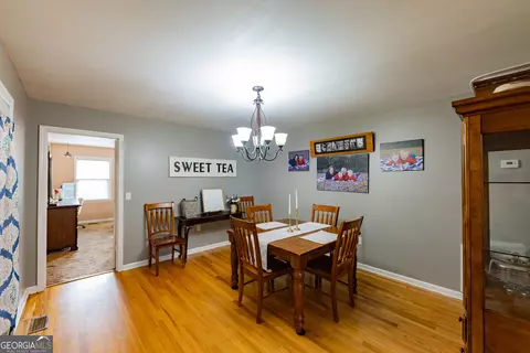 Dining - 202 Daniel Rd, Thomaston, GA 30286 photo 1 of 2