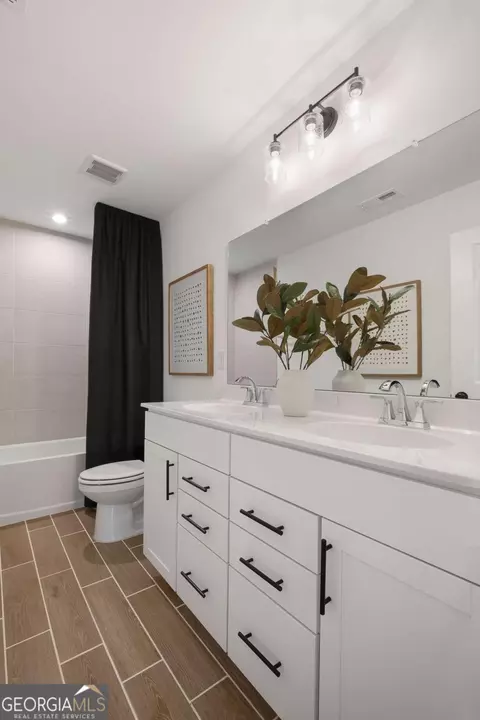 Bath - 717 Calendula Ct, Mcdonough, GA 30253 photo 2 of 2