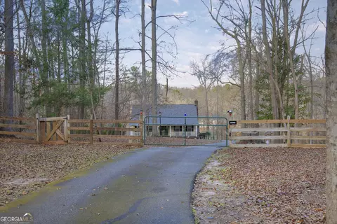 1125 Transylvania Dr, Sandersville, GA 31082