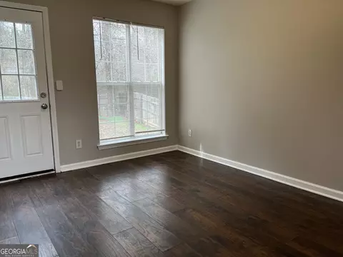 Living - 156 Galway Ln, Hampton, GA 30228 photo 5 of 7