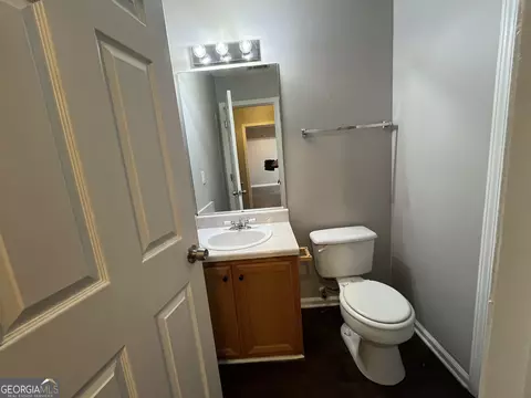 Bath - 156 Galway Ln, Hampton, GA 30228 photo 1 of 4