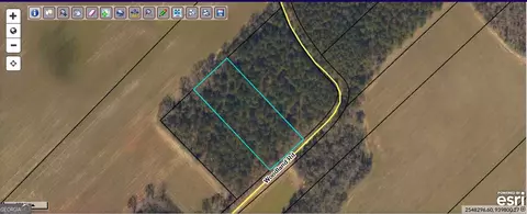 1 Woodland Rd, Jeffersonville, GA 31044