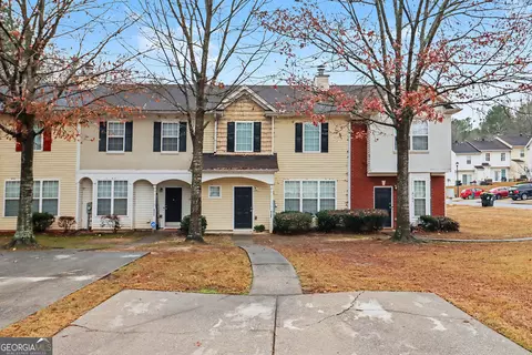 6109 Camden Forrest Dr, Riverdale, GA 30296