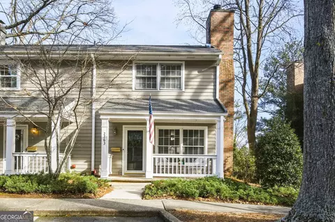 2763 Farmstead Rd SE, Smyrna, GA 30080
