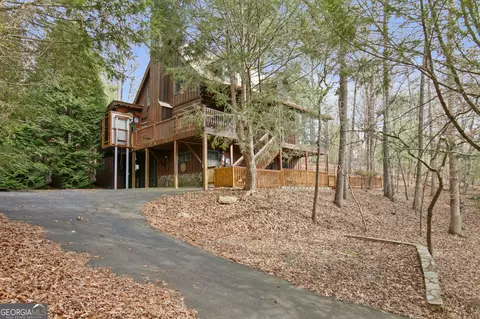 143 Kaely Dr, Mineral Bluff, GA 30559