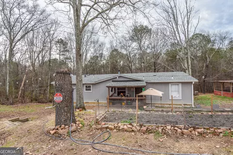 18 Ridgecrest Dr, Thomaston, GA 30286