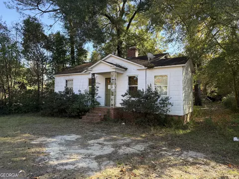 208 E College St, Bainbridge, GA 39819