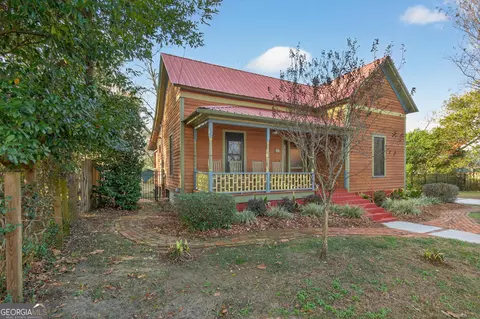 Exterior - 33 Main St, Register, GA 30452 photo 4 of 9