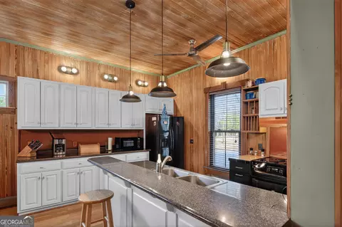 Kitchen - 33 Main St, Register, GA 30452 photo 1 of 3