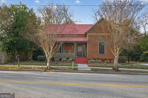 Exterior - 33 Main St, Register, GA 30452 photo 2 of 9