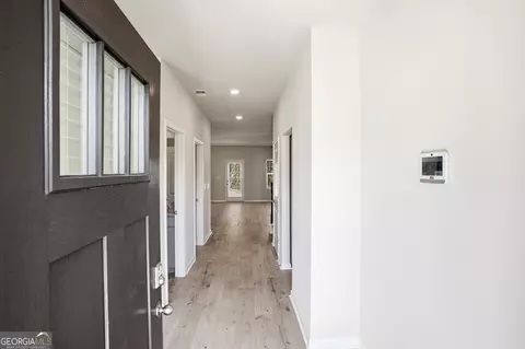 Entry Way - 132 Post Oak Dr #131, Jackson, GA 30233 photo 1 of 7