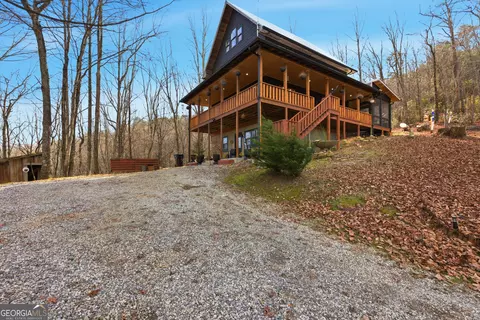 2850 Oakey Mountain Rd, Clarkesville, GA 30523