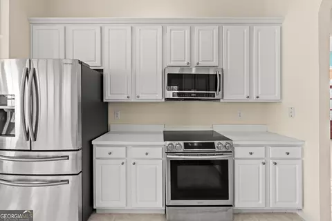 Kitchen - 196 Lakeridge Dr, Temple, GA 30179 photo 2 of 6