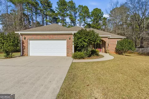 Exterior - 196 Lakeridge Dr, Temple, GA 30179 photo 4 of 15