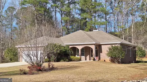 196 Lakeridge Dr, Temple, GA 30179