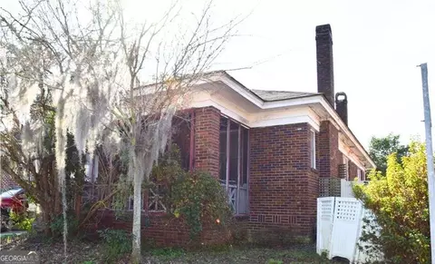 1003 E 41st St, Savannah, GA 31401