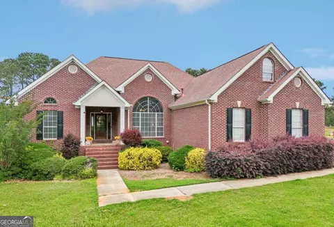 1535 Lake Dow Rd, Mcdonough, GA 30252