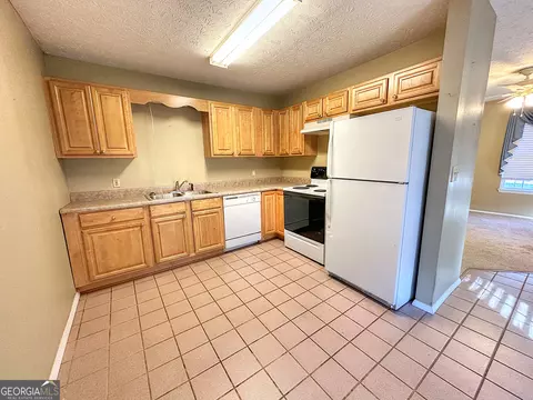Kitchen - 133 Garfield St, Lagrange, GA 30240 photo 1 of 2