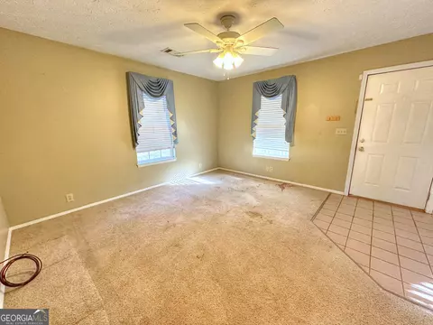 Living - 133 Garfield St, Lagrange, GA 30240 photo 2 of 2